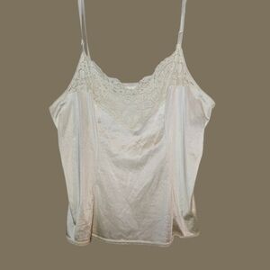 Vintage Vassarette Camisole 👚